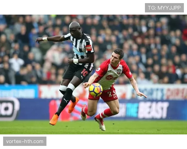 霍伊别尔持续稳定发挥，化身球队士气与表现的无形领袖