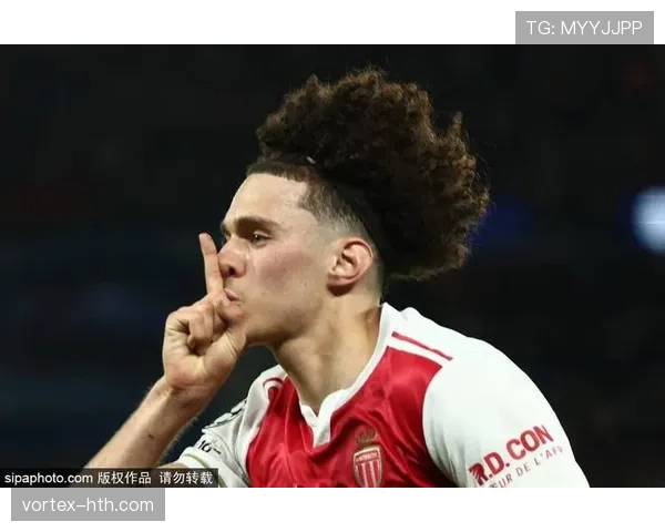 阿什拉夫当选法甲赛季最佳潜力球员,表现稳健备受期待